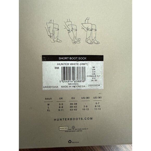 Hunter Short Boot Socks Liners Original Logo White Size Medium - New in Box - Picture 3 of 3
